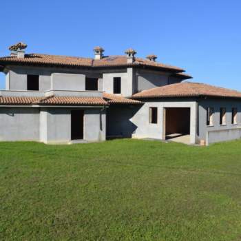 Villa in vendita a Cesena (Forlì-Cesena)