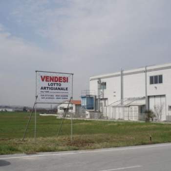 Terreno in vendita a Longiano (Forlì-Cesena)