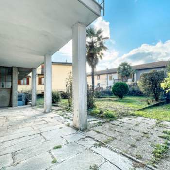 Casa a schiera in vendita a Invorio (Novara)