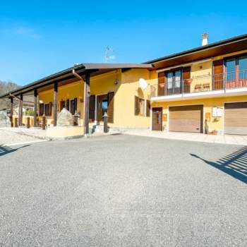 Villa in vendita a Invorio (Novara)