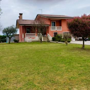 Villa in vendita a Rovolon (Padova)