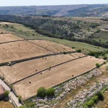 Terreno in vendita a Modica (Ragusa)