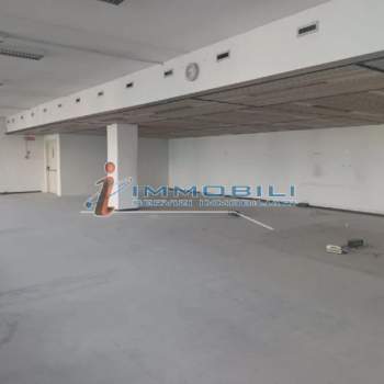 Ufficio in affitto a Milano (Milano)