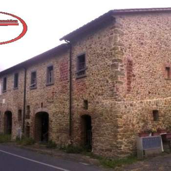 Rustico in vendita a Arezzo (Arezzo)