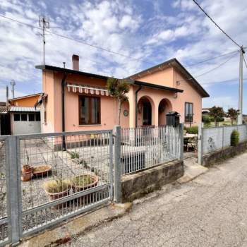 Casa singola in vendita a Bonavigo (Verona)