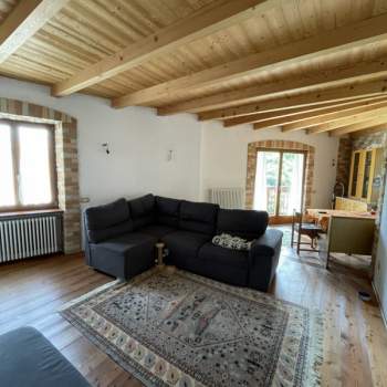 Appartamento in vendita a Isera (Trento)