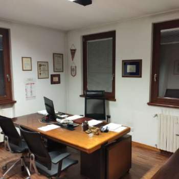 Ufficio in vendita a Sant'Ambrogio di Valpolicella (Verona)