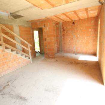 Bifamiliare in vendita a Santa Maria di Sala (Venezia)