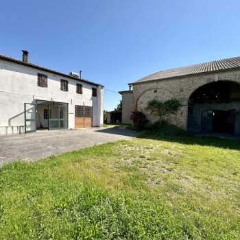 Rustico in vendita a Casalserugo (Padova)