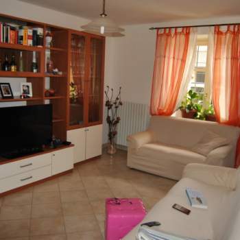 Appartamento in affitto a La Morra (Cuneo)