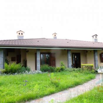 Villa in vendita a Trivignano Udinese (Udine)