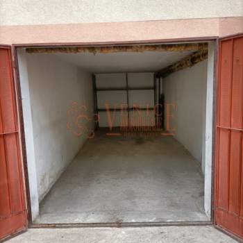 Garage in vendita a Venezia (Venezia)