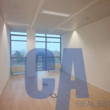 Ufficio in affitto a Milano (Milano)