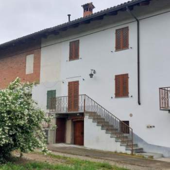 Casa singola in vendita a Alba (Cuneo)