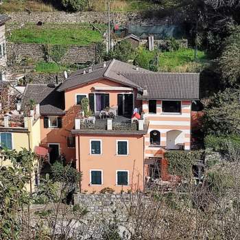 Appartamento in vendita a Avegno (Genova)
