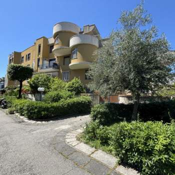 Appartamento in vendita a Portici (Napoli)