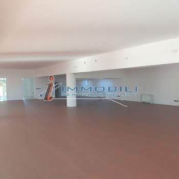 Ufficio in affitto a Milano (Milano)