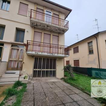 Bifamiliare in vendita a Este (Padova)