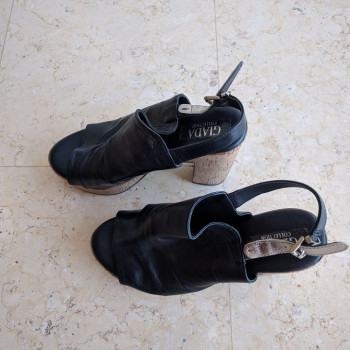 Vendo Sandalo GIADA misura n° 36 