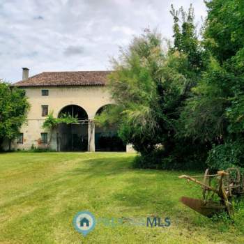 Rustico in vendita a Rovolon (Padova)