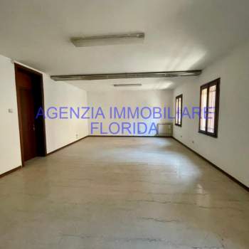 Ufficio in affitto a Camposampiero (Padova)