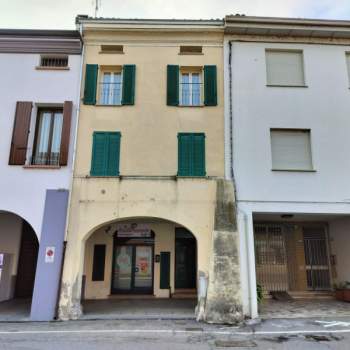 Appartamento in vendita a Brescello (Reggio nell'Emilia)