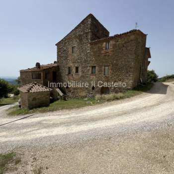 Casa singola in vendita a Passignano sul Trasimeno (Perugia)