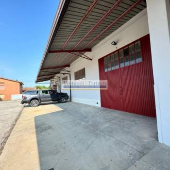 Capannone in vendita a Calcinato (Brescia)