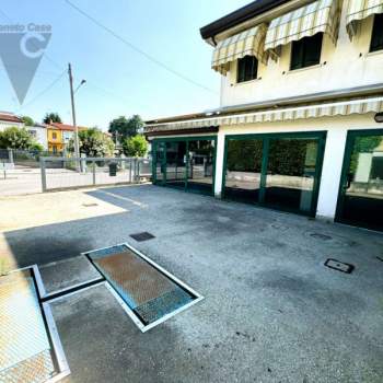 Negozio in vendita a Padova (Padova)