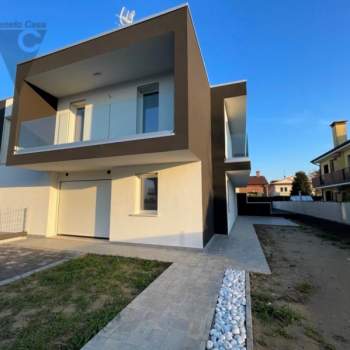 Trifamiliare in vendita a Vigodarzere (Padova)