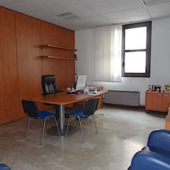 Ufficio in affitto a Padova (Padova)