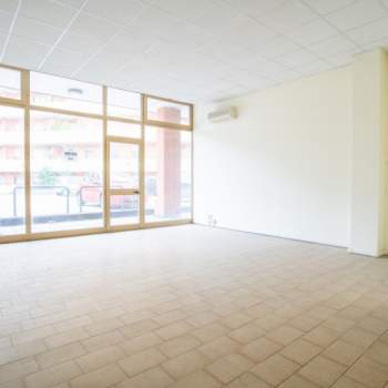 Ufficio in vendita a Montegrotto Terme (Padova)