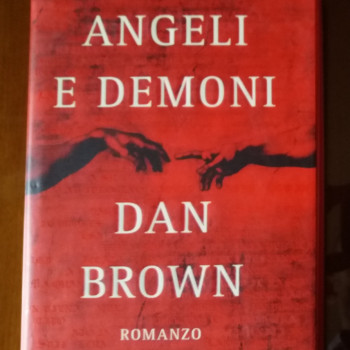 Libro "Angeli e Demoni" di Dan Brown