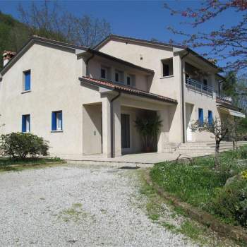 VILLA CON GIARDINO A CISON di VALMARINO a Cison di Valmarino