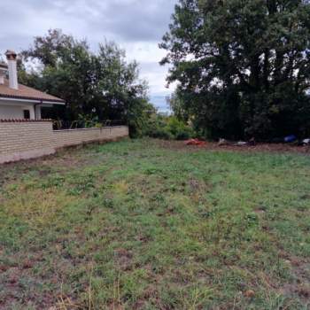 Terreno in vendita a Roma (Roma)