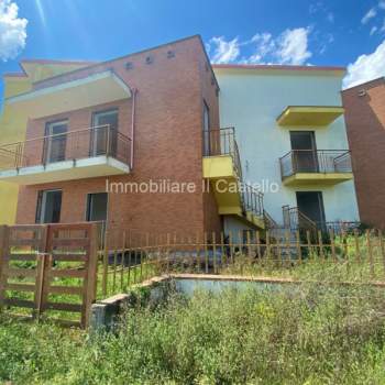 Appartamento in vendita a Castiglione del Lago (Perugia)