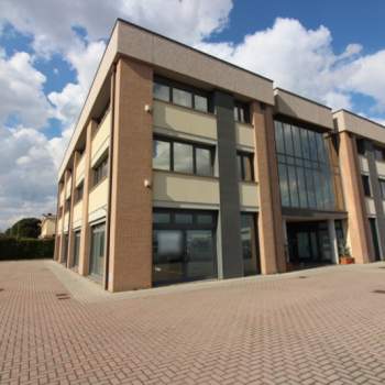 Negozio in vendita a Mestrino (Padova)