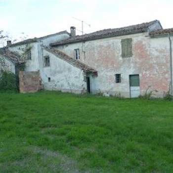 Rustico in vendita a Montegridolfo (Rimini)