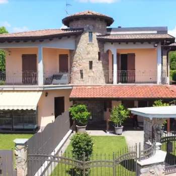 Villa in vendita a Como (CO)