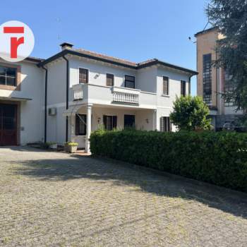 Palazzo in vendita a Curtarolo (Padova)