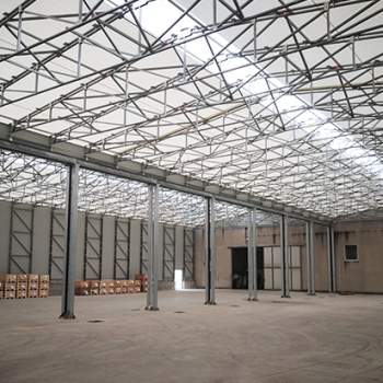 Capannone in vendita a Padova (Padova)