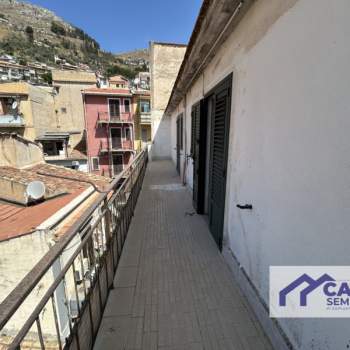 Appartamento in vendita a Monreale (Palermo)