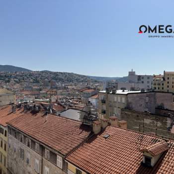 Appartamento in vendita a Trieste (Trieste)