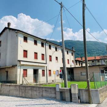 Rustico in vendita a Fregona (Treviso)