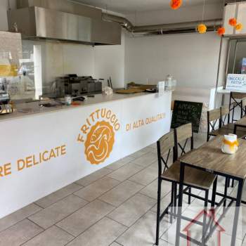 Attivita commerciale in vendita a Montebelluna (Treviso)