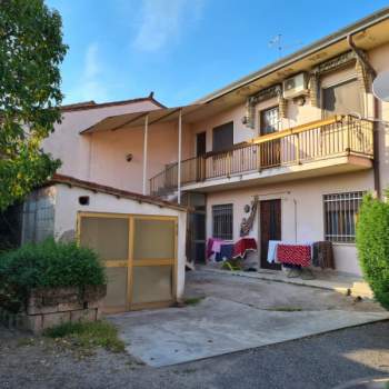 Appartamento in vendita a Veronella (Verona)