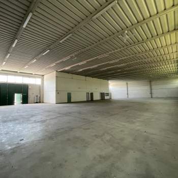 Capannone in vendita a Este (Padova)