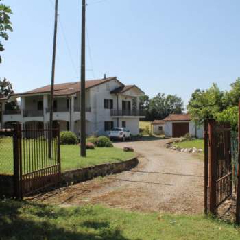 Casa singola in vendita a Agazzano (Piacenza)