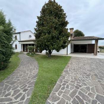 Bifamiliare in vendita a Borgo Veneto (Padova)