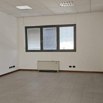 Ufficio in vendita a Este (Padova)